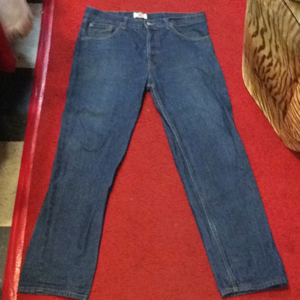 Men’s Levi’s 501 Button Fly Dark Blue Jeans 34x30